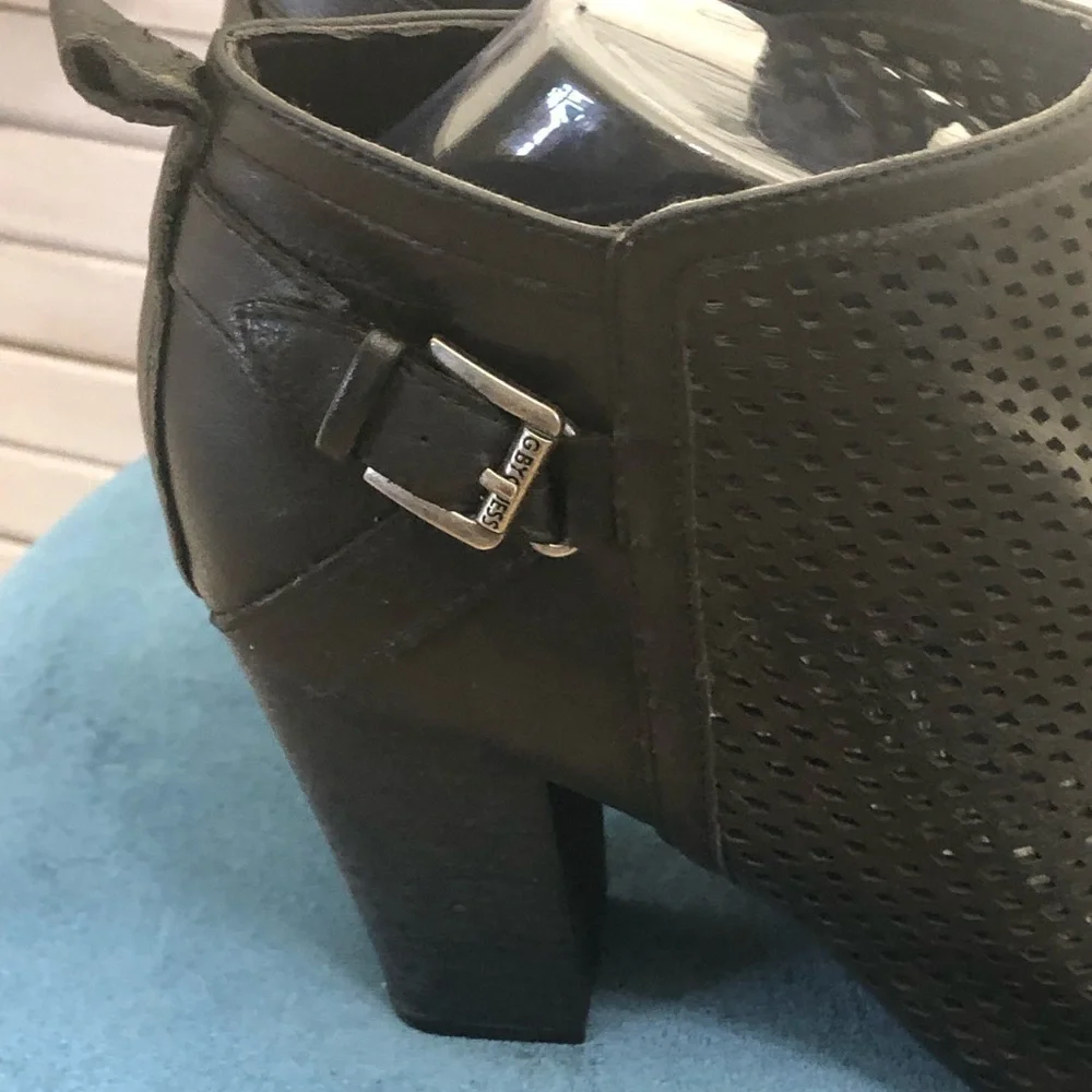 Guess Black Peep Toe Ankle Boots Size 8.5